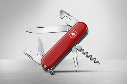 Swiss Army Knife: The Ultimate Multi-Tool for Everyday Life and Outdoor Adventures